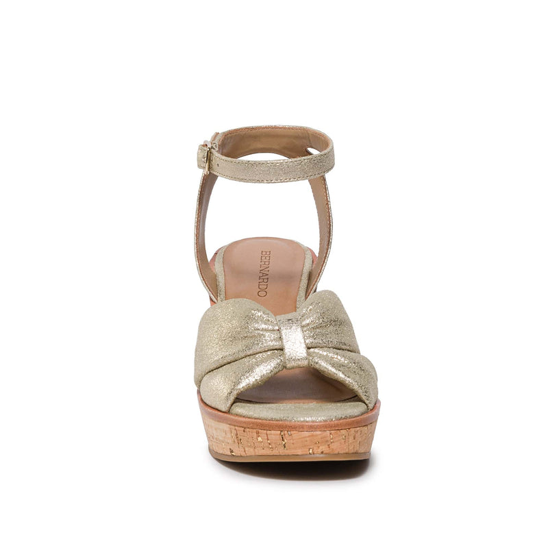 Sandalias Cuña Bernardo Kearny Mujer Dorados | LPN3099CO
