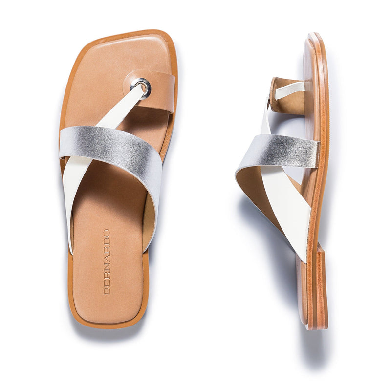 Sandalias Deslizantes Bernardo Amelia Cross Strap Mujer Plateados Blancos | DFO3724OO