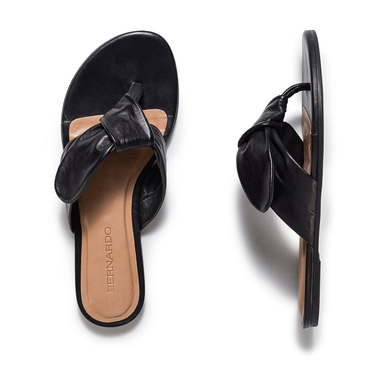 Sandalias Deslizantes Bernardo Harmony Thong Mujer Negros | KQG4729HR