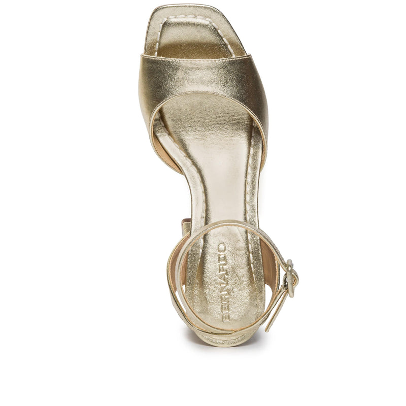 Sandalias Tacones Bernardo Nyack Mujer Dorados | XPX748MC