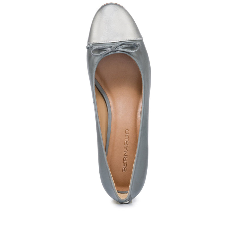 Tacones Bernardo Marisol Ballerina Mujer Grises Plateados | GEE7252MV